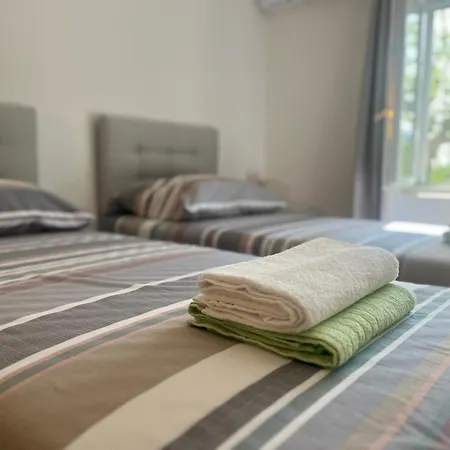 Disability-friendly With Free Parking Apartament