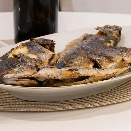 Апартаменты Disability-friendly With Free Parking Трогир