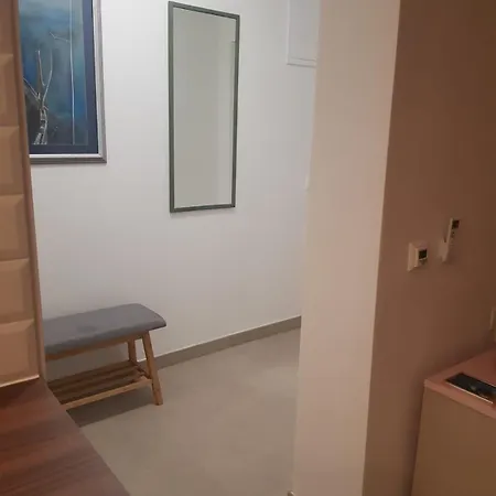 Pupi Apartment