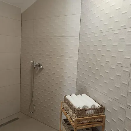 Pupi Apartment *